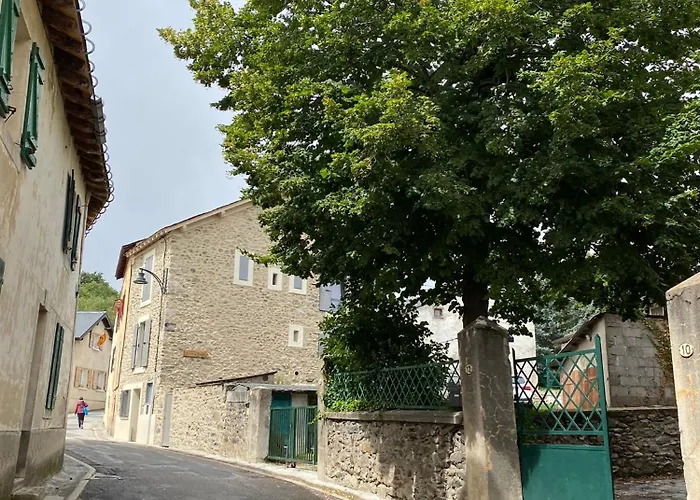 Maison Familiale Style - Centre Village