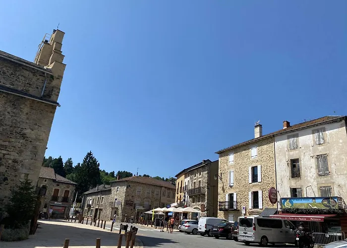 Maison Familiale Style - Centre Village * Formiguères